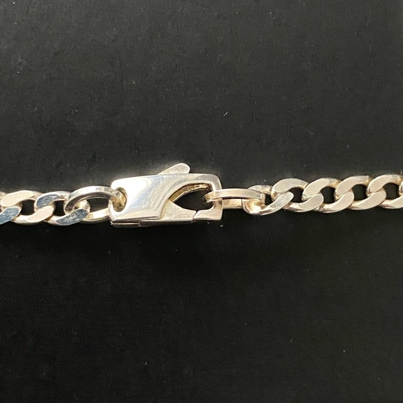 🔥❤️🔥Authentic GUCCI necklace with ring charm - Picture 2 of 7